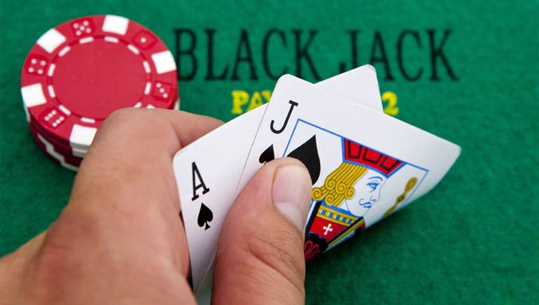 แบล็คแจ็ค (BlackJack) คือ คาสิโนรูปแบบเกมไพ่ชนิดหนึ่ง